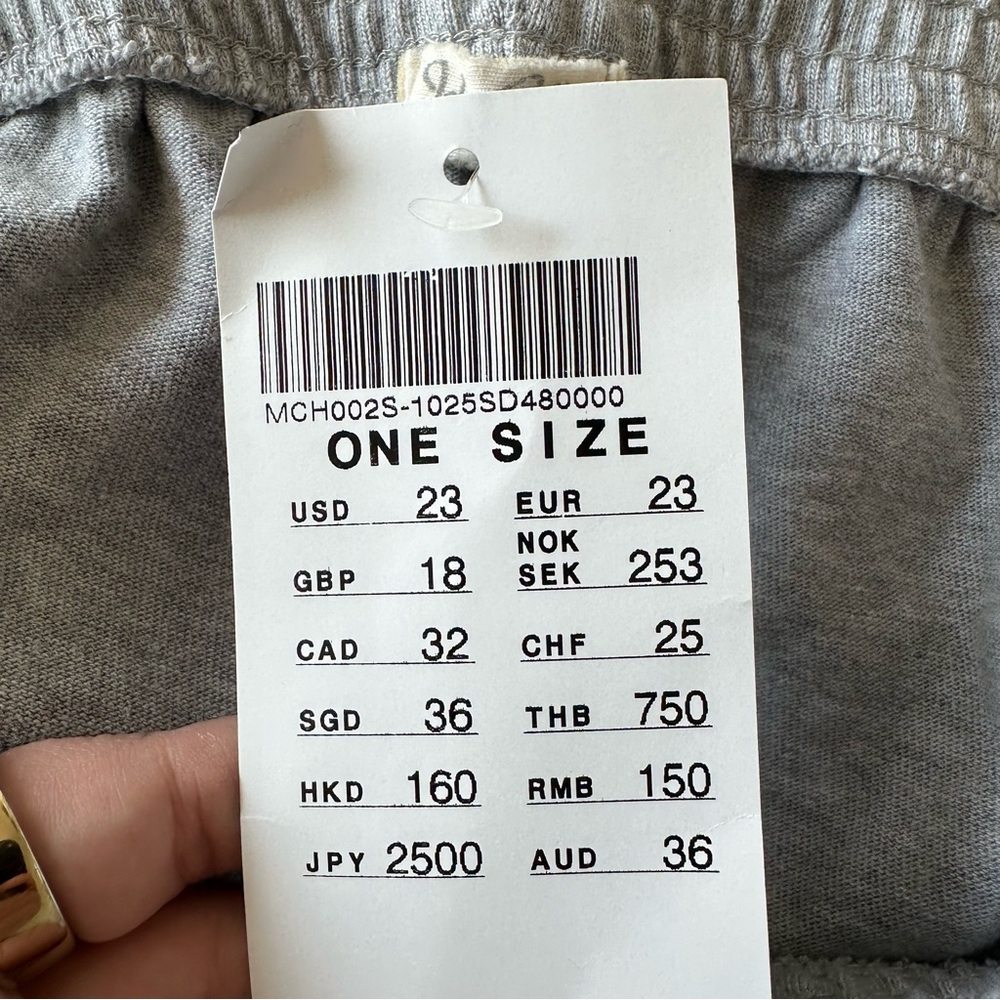 Brandy Melville (OS) Gray Short Sleeve High Waist Sweat Shorts- Elastic Waist - Picture 7 of 7
